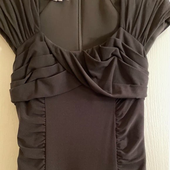 KAY UNGER Ruched Cap Sleeve Black Dress - Picture 7 of 13